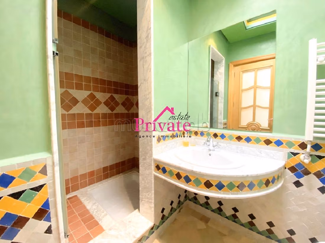 Alquiler villa de lujo en Jbel Kbir. 9 habitaciones grandes. Amueblado. 