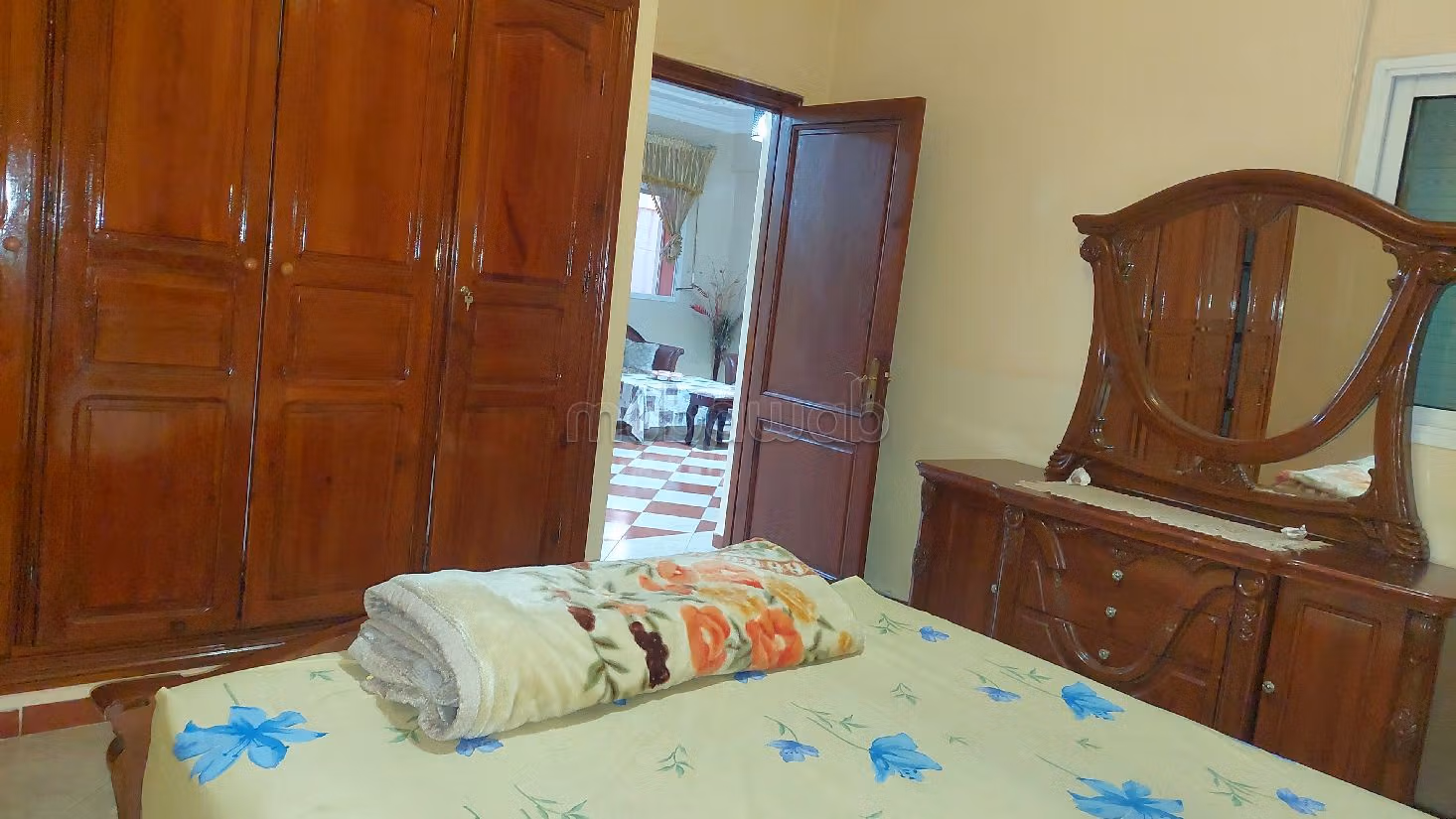 Affitta il tuo appartamento a Centre ville. 2 belle camere da letto. Arredato