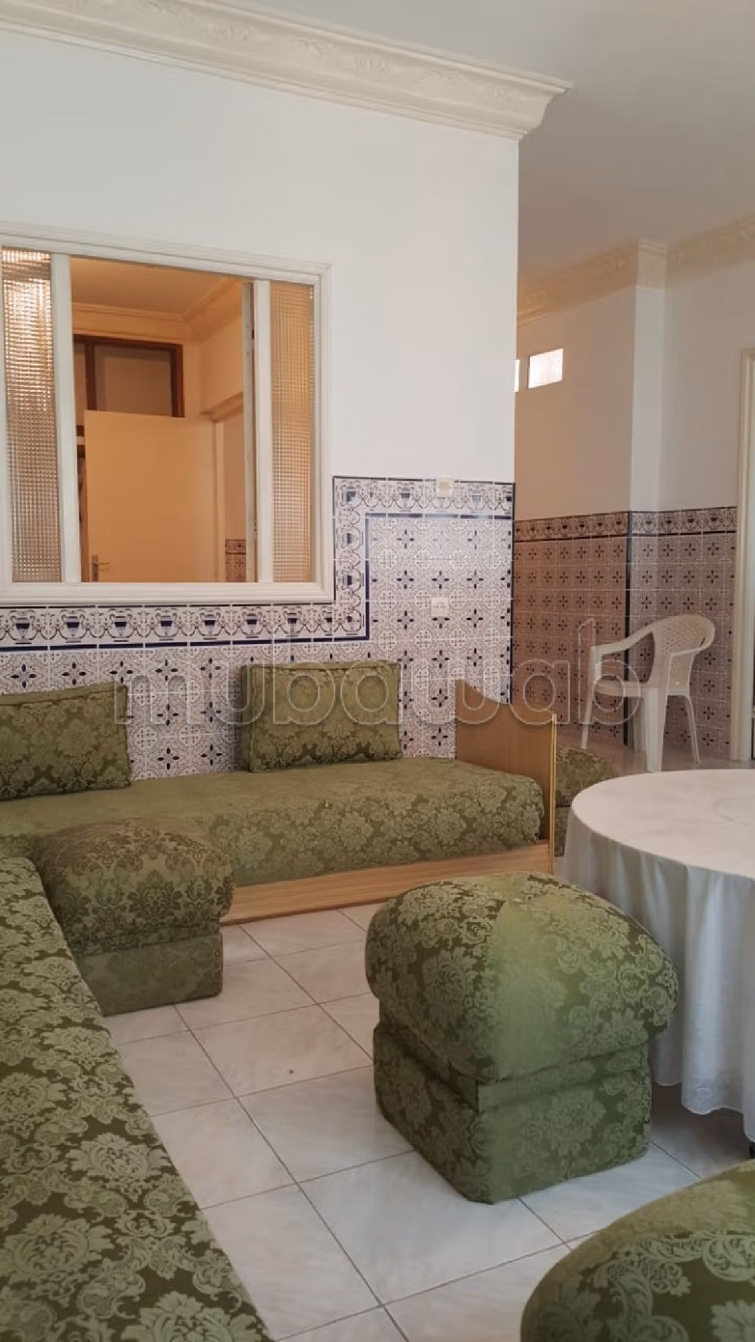 Maravillosa casa en venta en Bel Air - Val fleuri. Gran superficie 96 m². Salón marroquí amueblado, sistema de parábola general. 