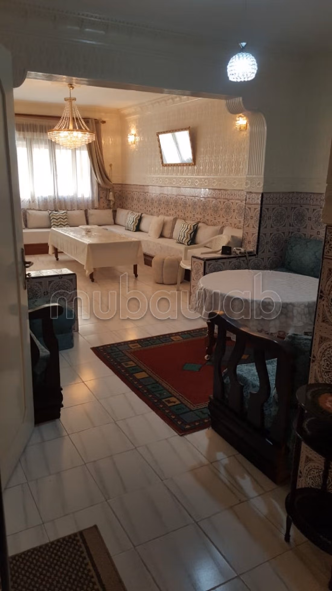 Maravillosa casa en venta en Bel Air - Val fleuri. Gran superficie 96 m². Salón marroquí amueblado, sistema de parábola general. 