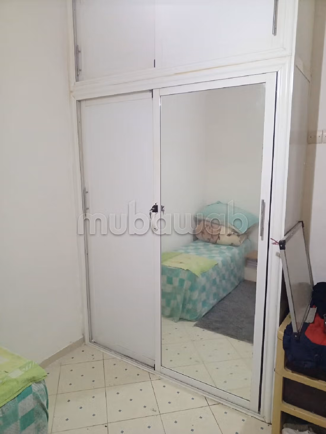 Piso en venta en Aïn Sebaâ. 2 dormitorios. Barrio seguro. 