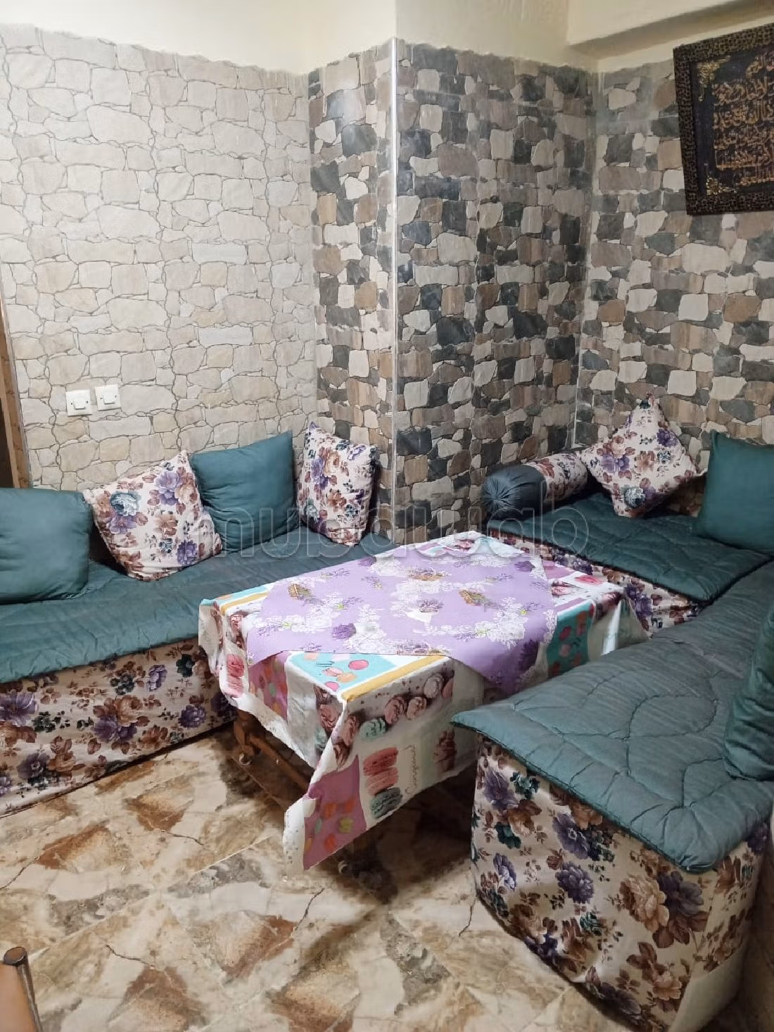 Piso en venta en Aïn Sebaâ. 2 dormitorios. Barrio seguro. 