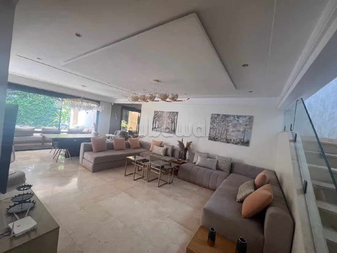 Villa à vendre à palmeraie Bouskoura