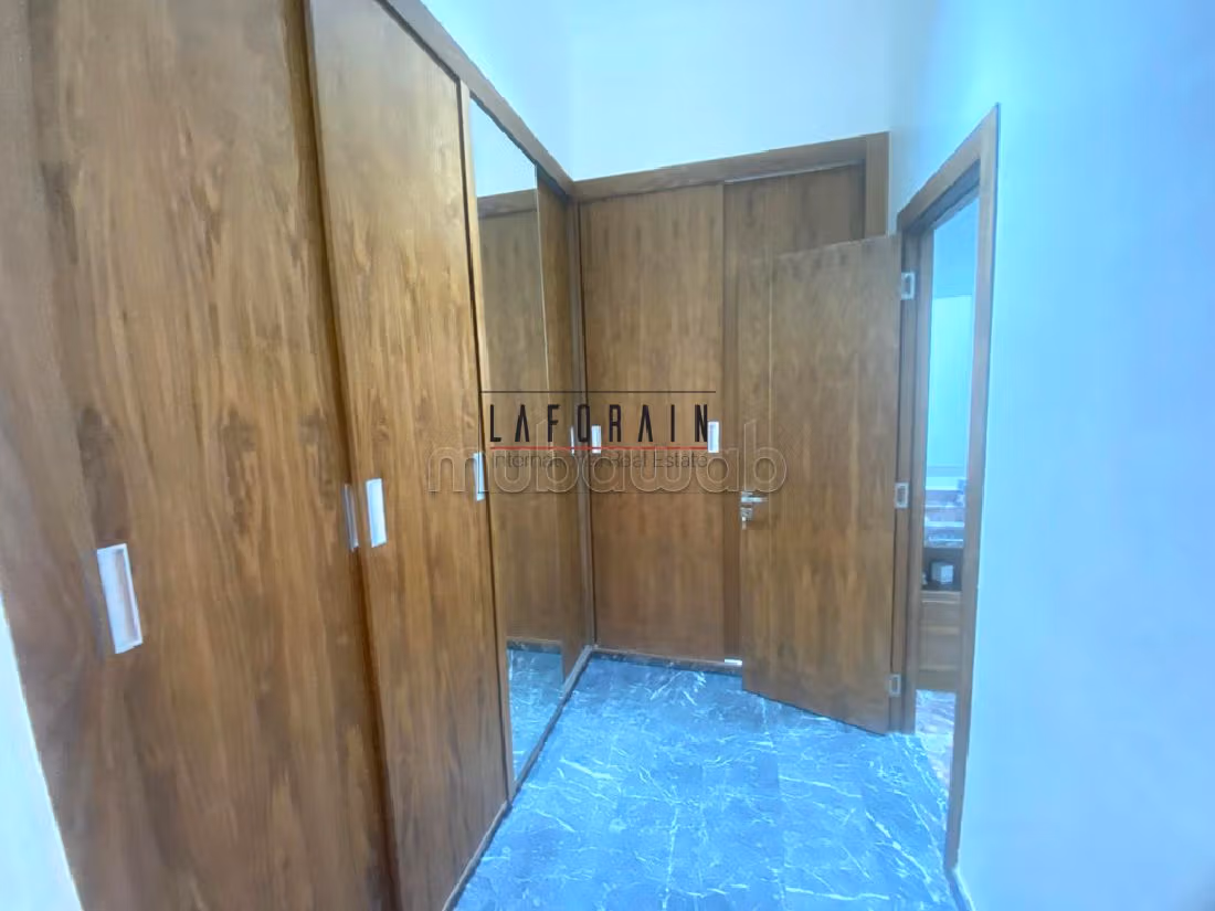 Villa de Luxe à Vendre – Confort et Élégance