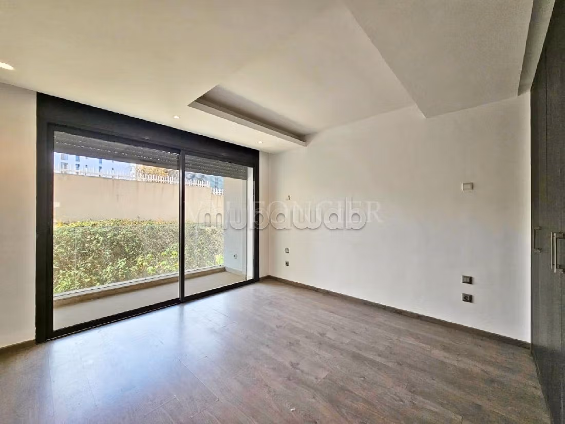 Appartement moderne 2chambres avec Terrasse à louer à Ain Diab, Casablanca
