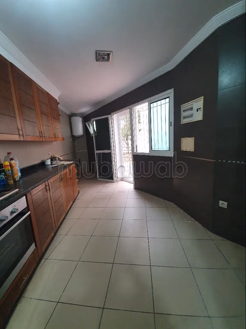 Très joli appartement à louer à triangle d'or