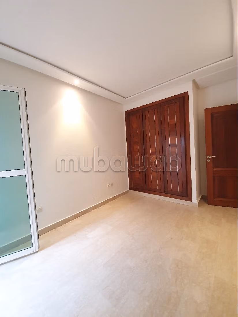 Très joli appartement à louer à triangle d'or