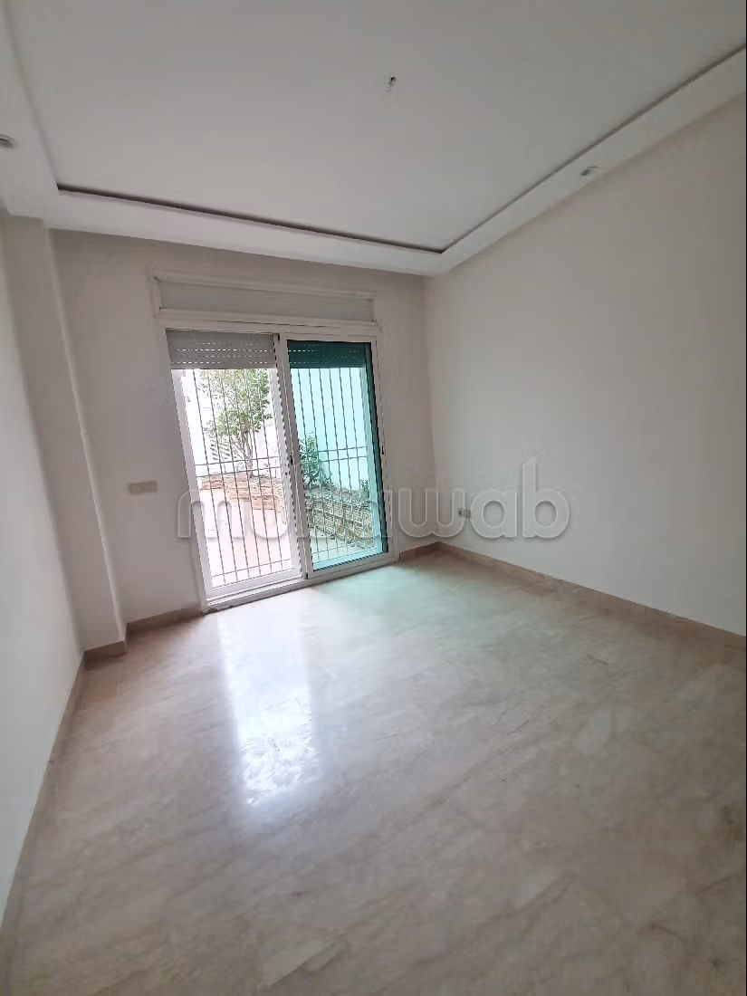 Très joli appartement à louer à triangle d'or