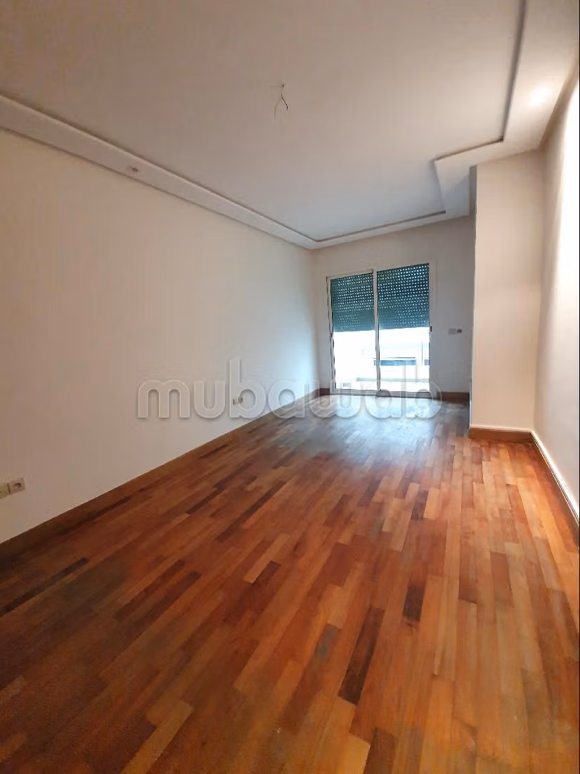 Très joli appartement à louer à triangle d'or