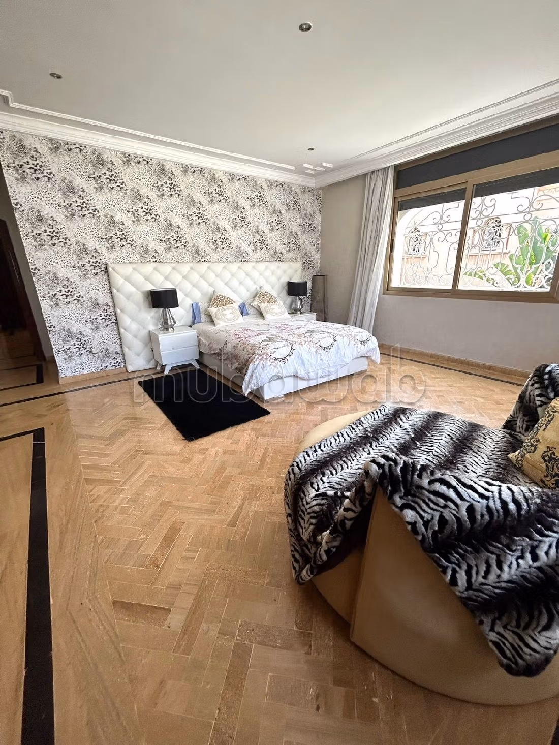 Casa de lujo en venta en Mandarona. 5 hermosas habitaciones. Amueblado. 