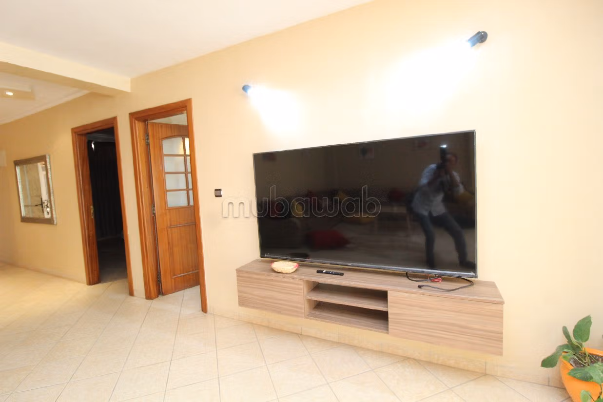 Grand appartement 200 m2 à louer à Najah Agadir