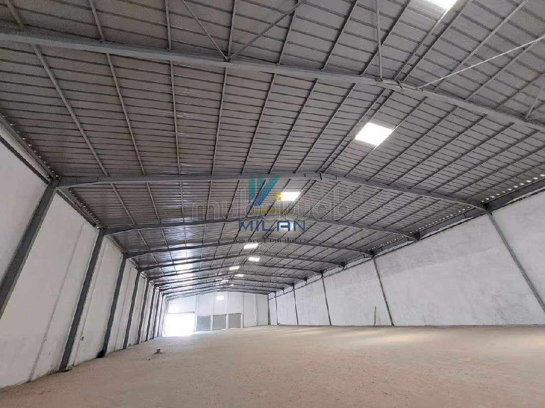 Commercieel vastgoed beschikbaar in Marjane. Oppervlakte 5000 m². 
