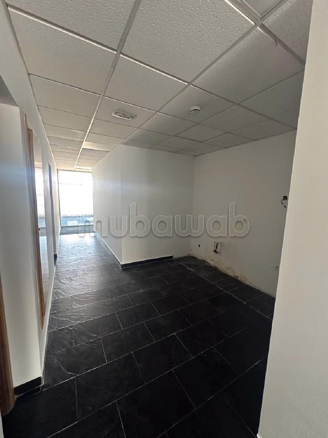 Offices for rent in Sidi Maarouf. Area 459 m². Residence with caretaker, general air conditioning