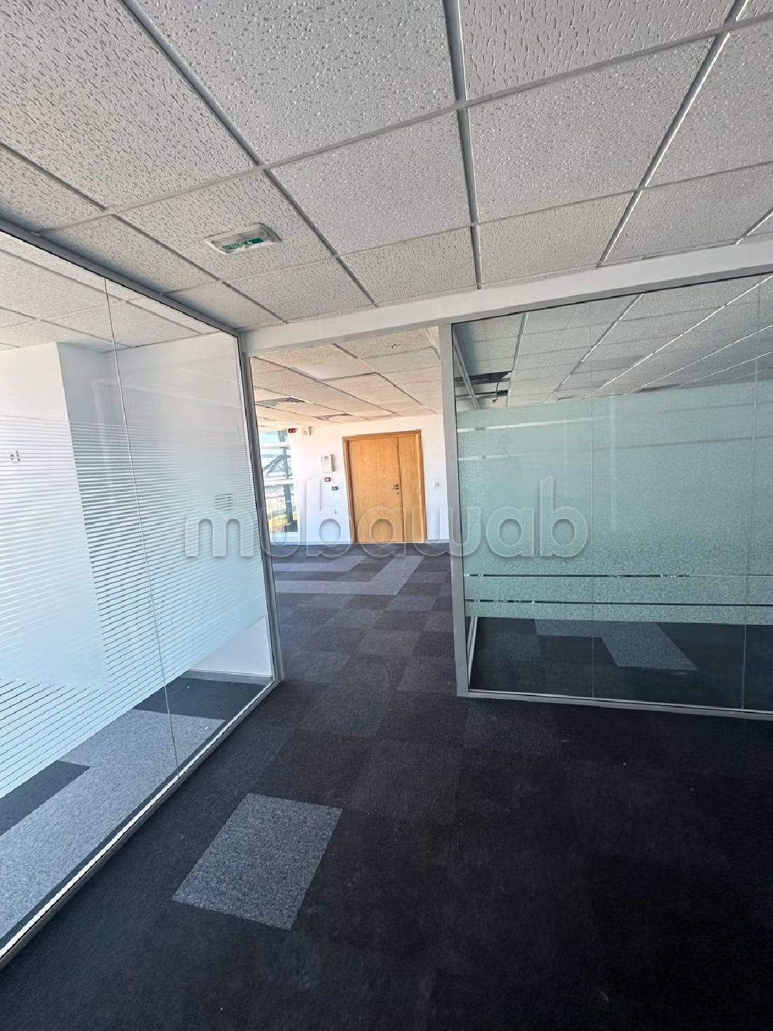 Offices for rent in Sidi Maarouf. Area 459 m². Residence with caretaker, general air conditioning