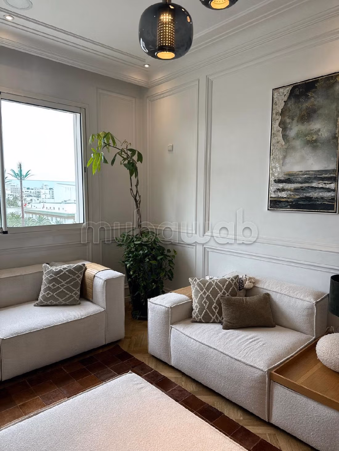 بيع عقار بوسط المدينة. المساحة الكلية 180 م². 