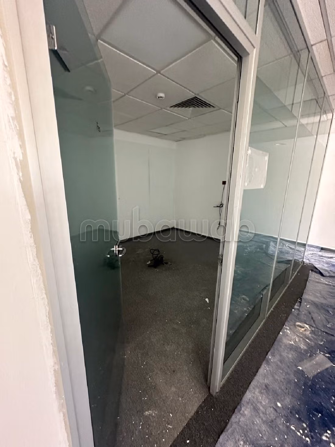 Offices for rent in Sidi Maârouf. Small area 900 m². Double glazed window, Central air conditioning