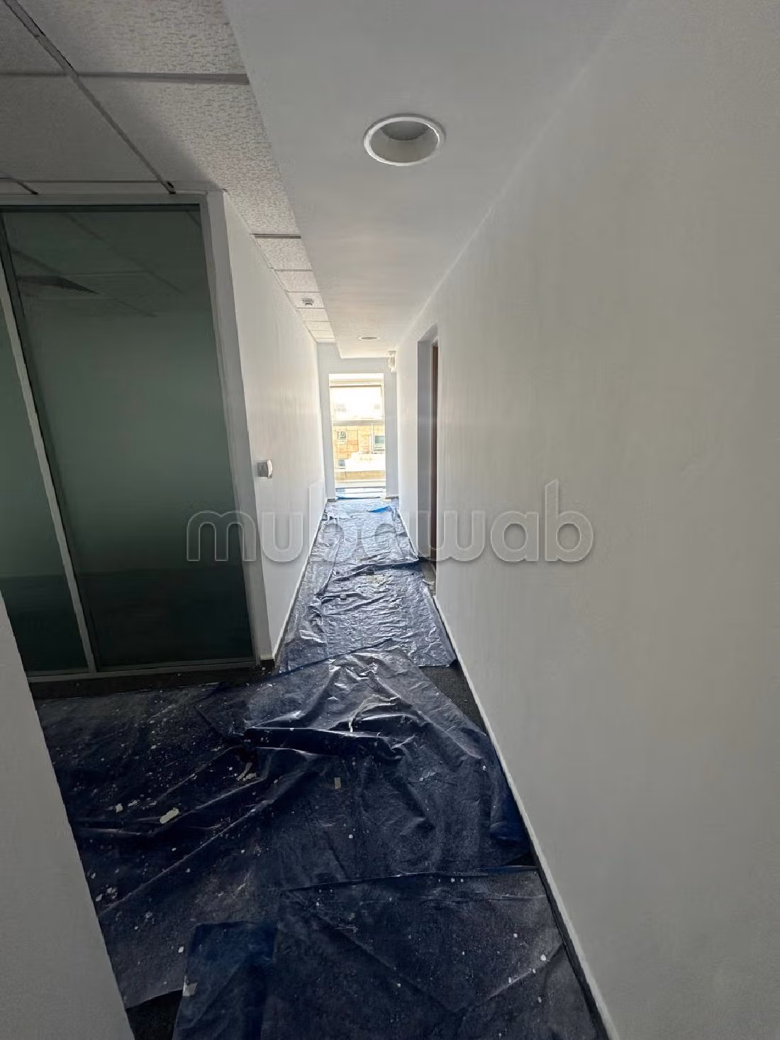 Offices for rent in Sidi Maârouf. Small area 900 m². Double glazed window, Central air conditioning