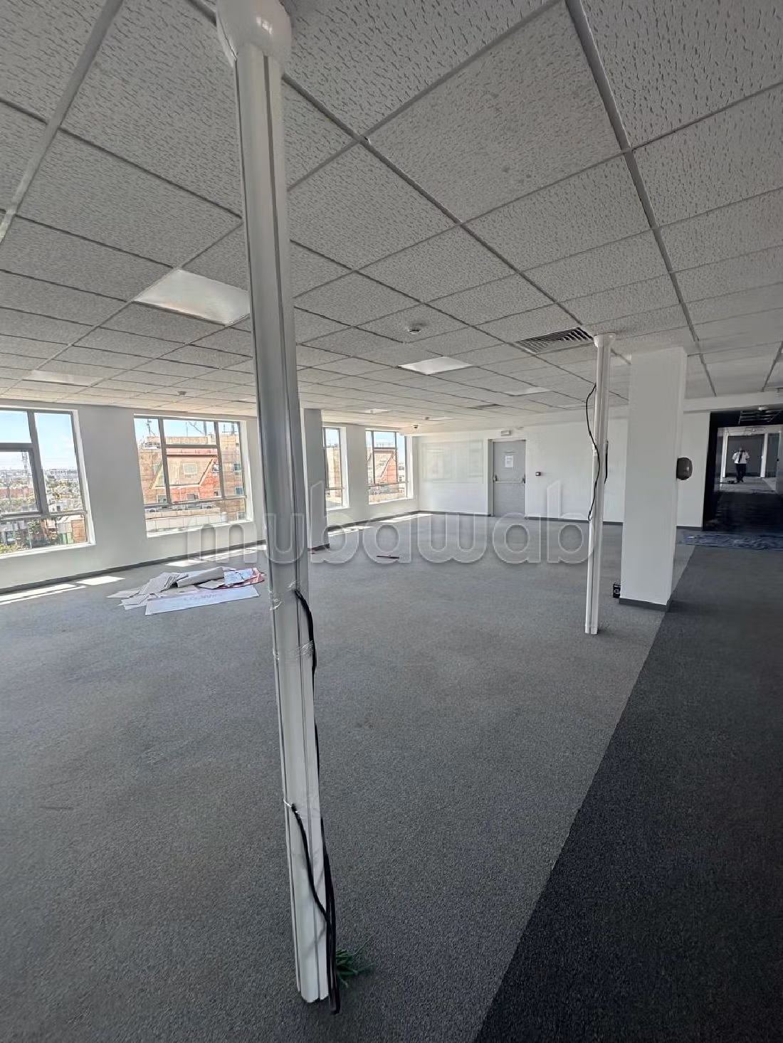 Offices for rent in Sidi Maârouf. Small area 900 m². Double glazed window, Central air conditioning