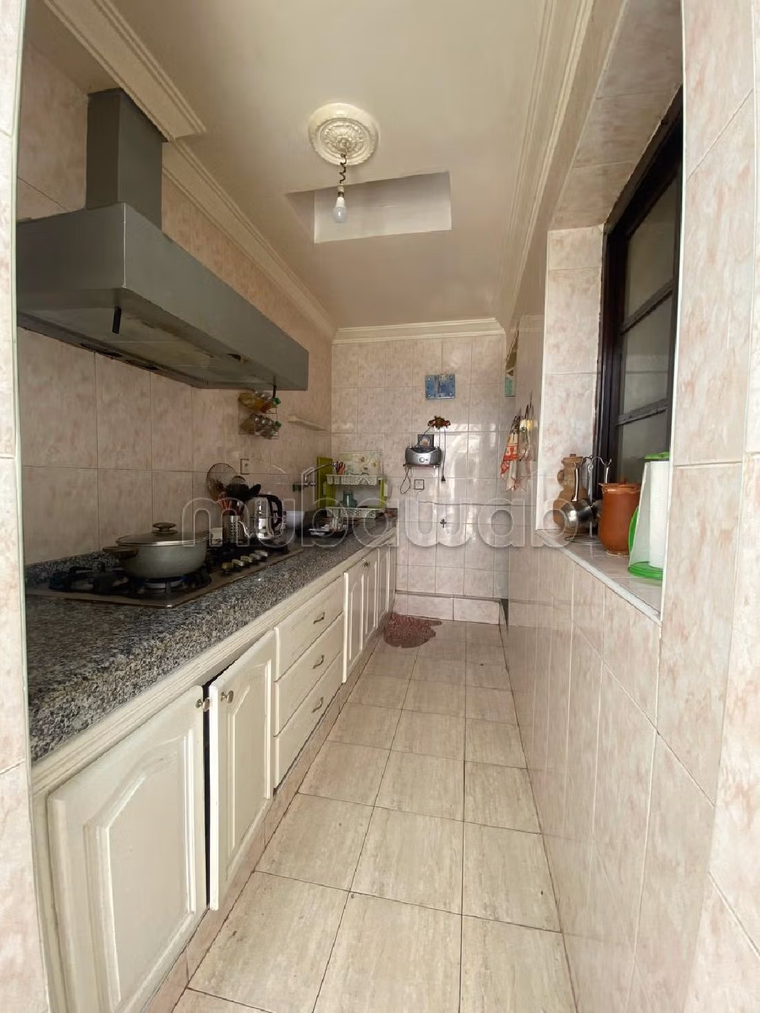 Appartamento in vendita a Hay Al Bahja. 5 locali spaziosi. Garage e terrazzo