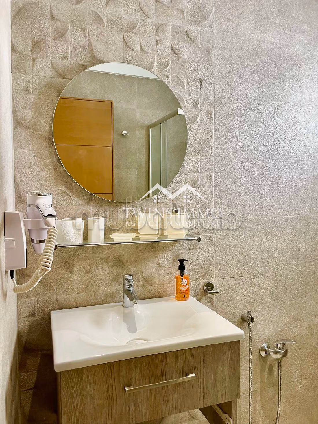 Appartement avec piscine aux Jardins de Carthage