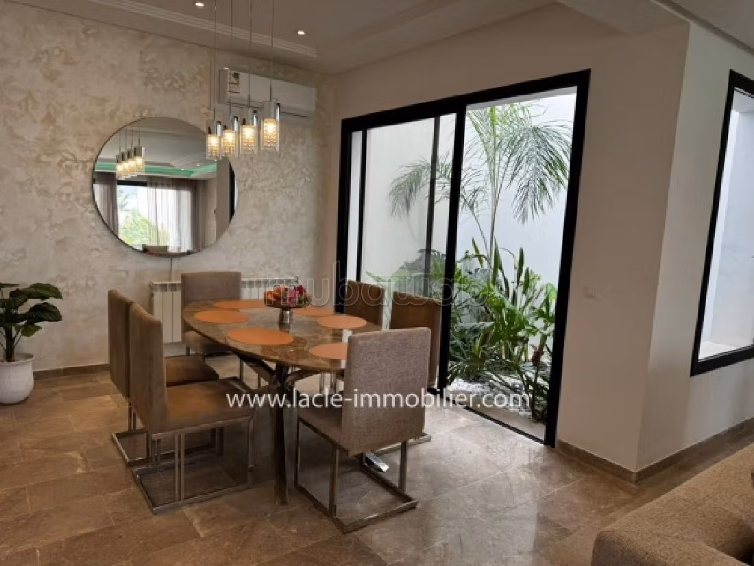 Fabulous house for rent in Hammamet. 4 comfortable rooms. Air conditioning. 