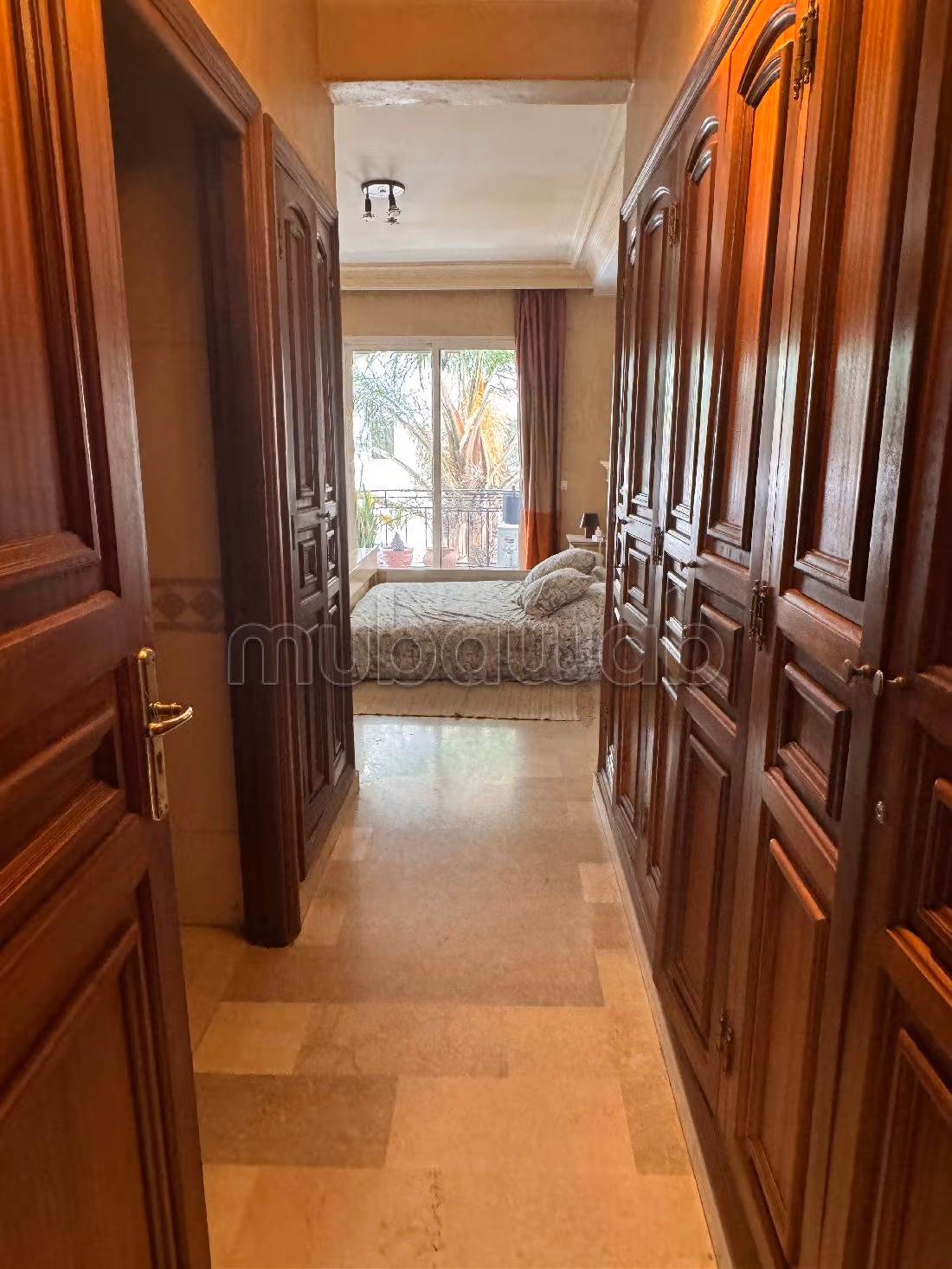 Splendido appartamento da acquistare a Maârif. Superficie di 178 m². Ascensore e posto auto