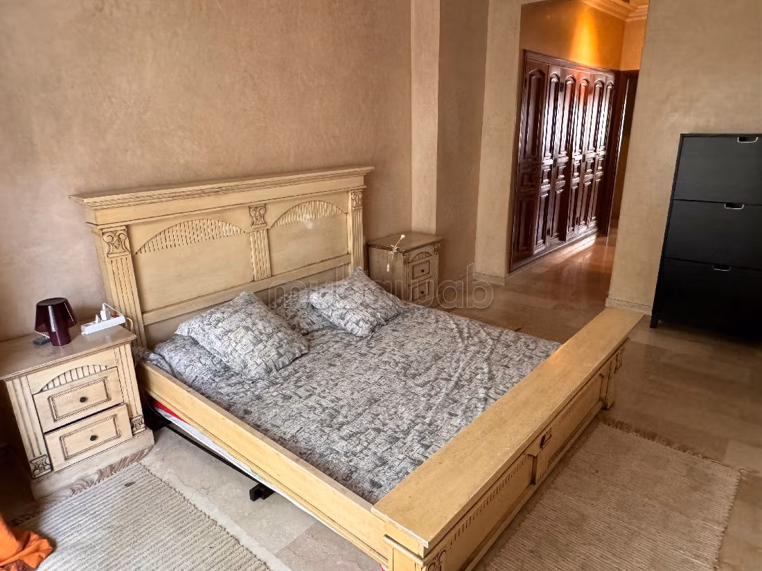 Splendido appartamento da acquistare a Maârif. Superficie di 178 m². Ascensore e posto auto