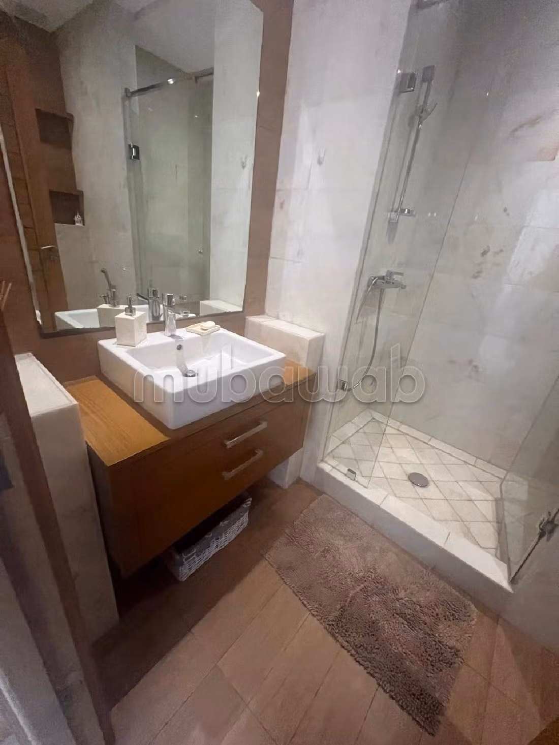 Appartement Meublé à louer à californie — 3