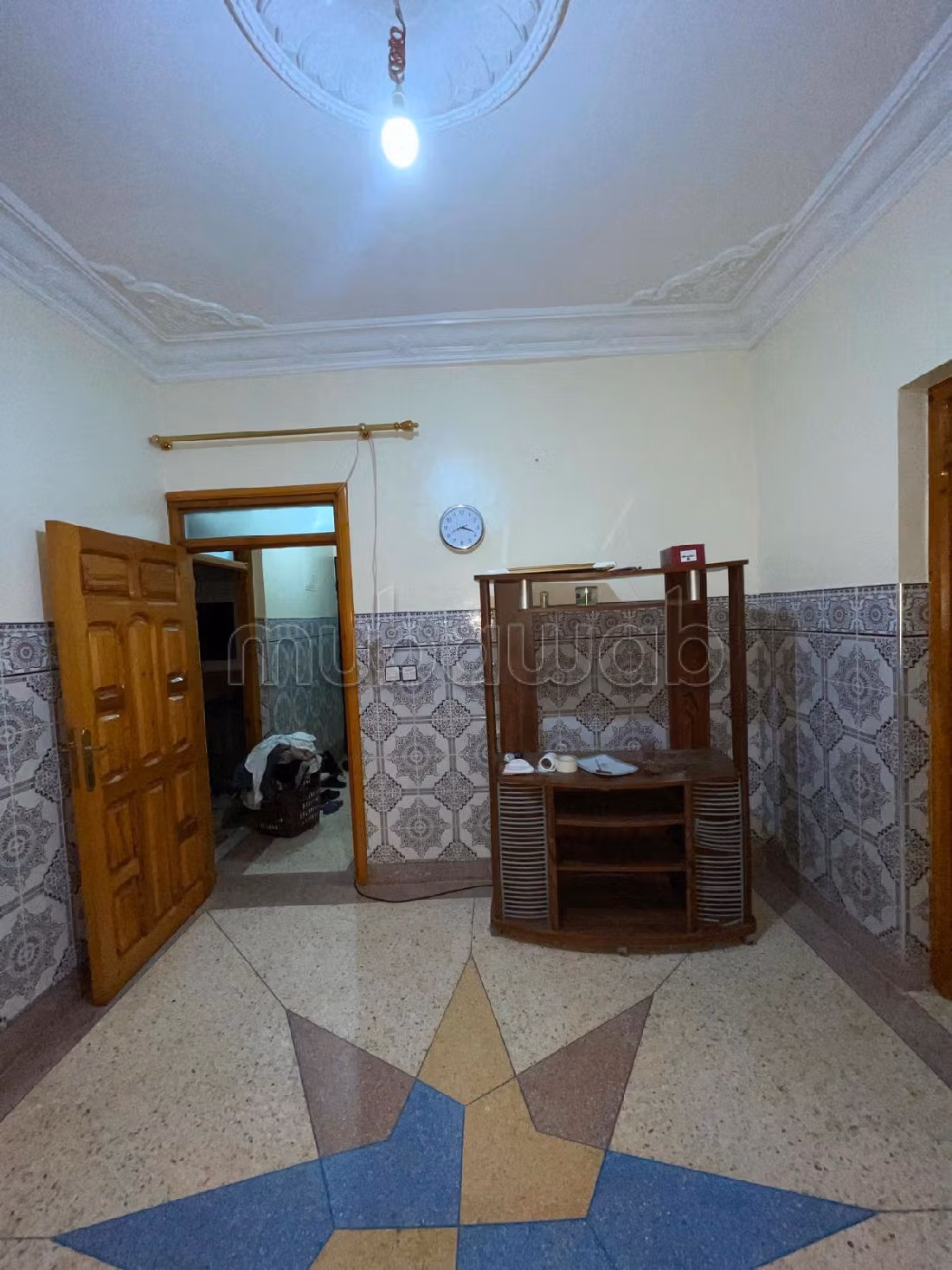 Splendida casa in vendita. 3 camere da letto. Porta blindata e finestre con doppi vetri