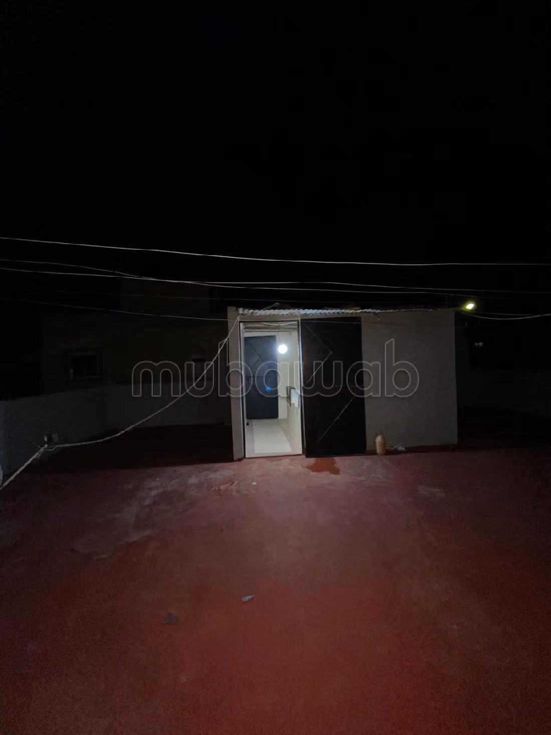 Splendida casa in vendita. 3 camere da letto. Porta blindata e finestre con doppi vetri