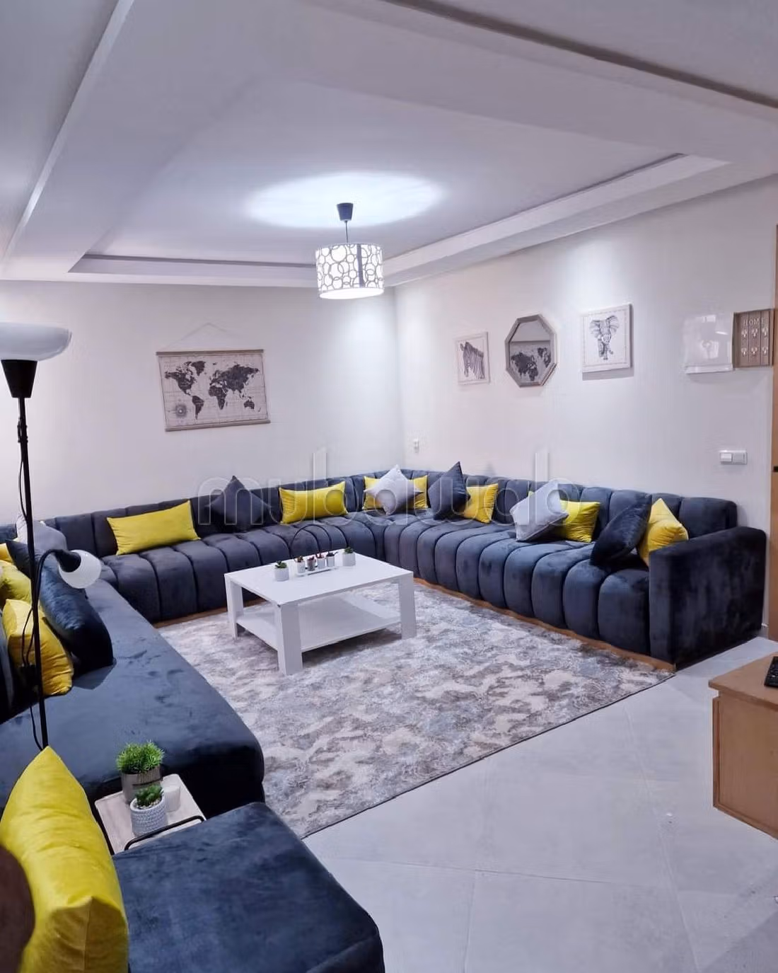 Appartementen om te huren in Riad Essalam. Totale oppervlakte 90 m². Gemeubileerd. 