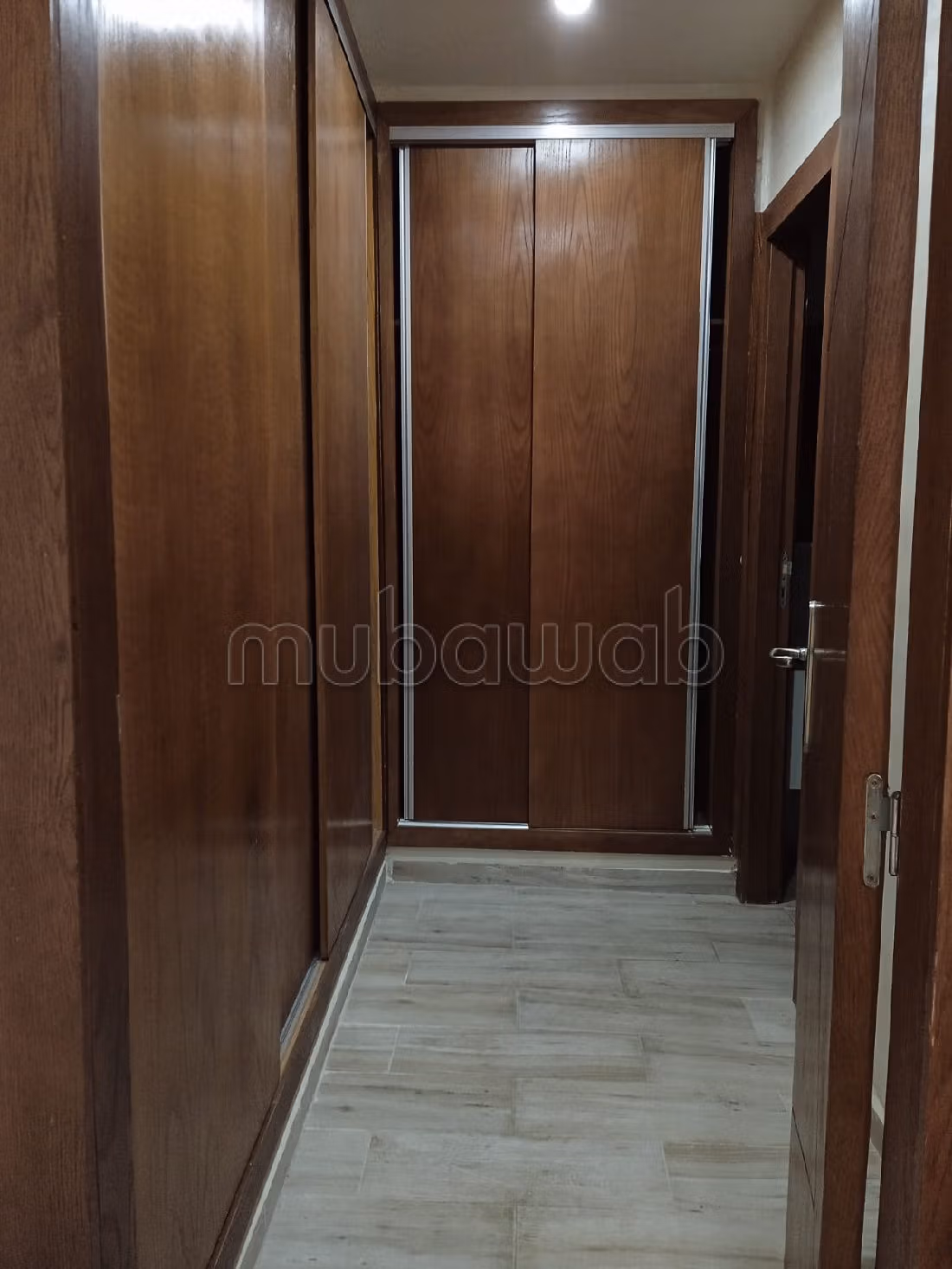 Vendita di uno splendido appartamento a Centre. 3 belle camere da letto. Garage e ascensore. 