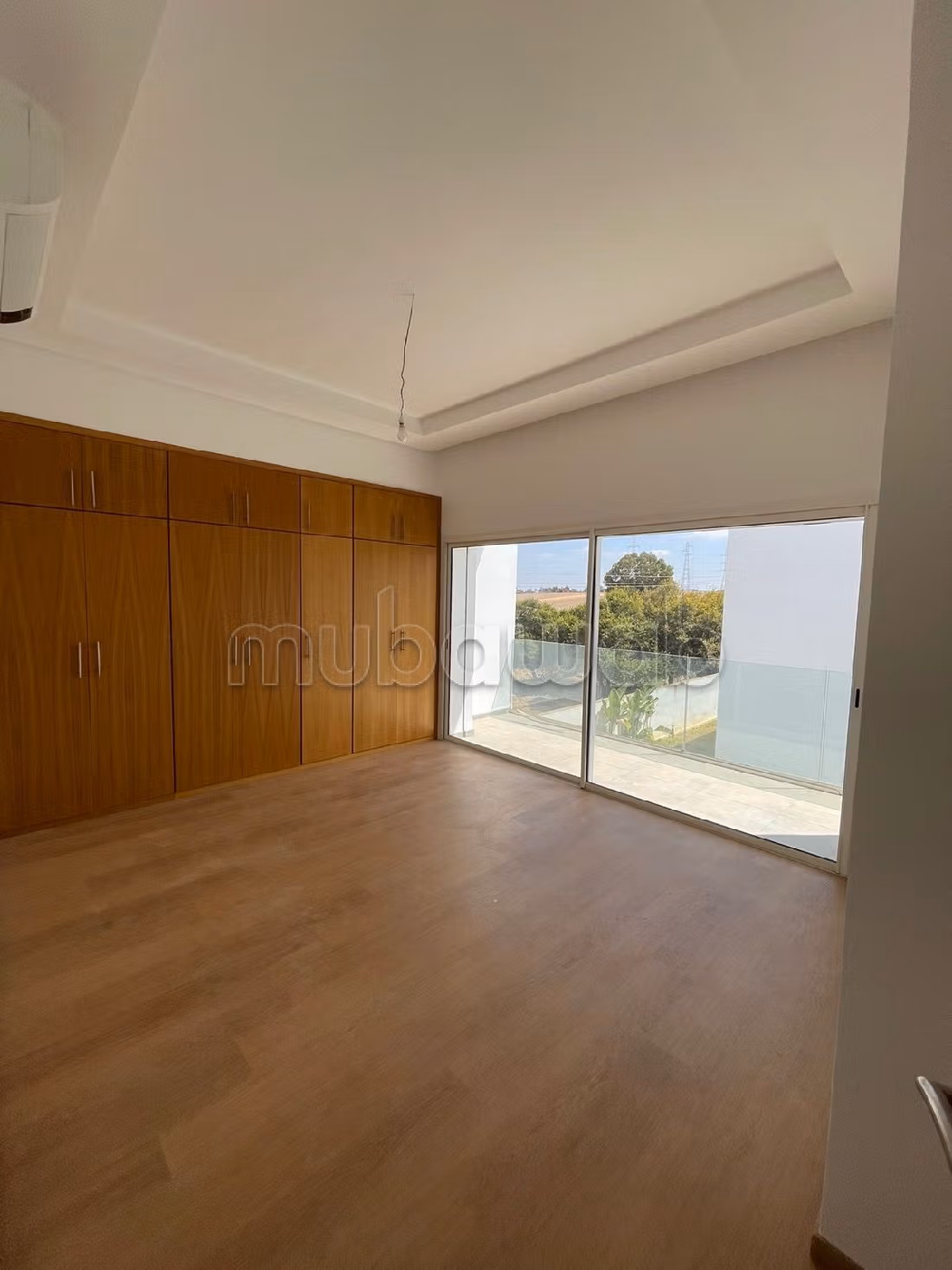 Villa neuve A louer à Basatine el manzeh Souissi