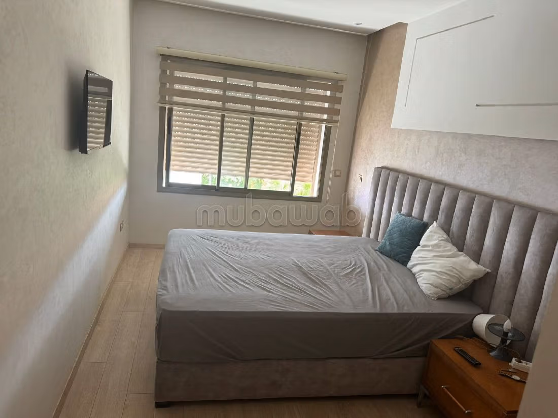 Appartamento in affitto a Mandarona. 4 ampi locali. Arredato