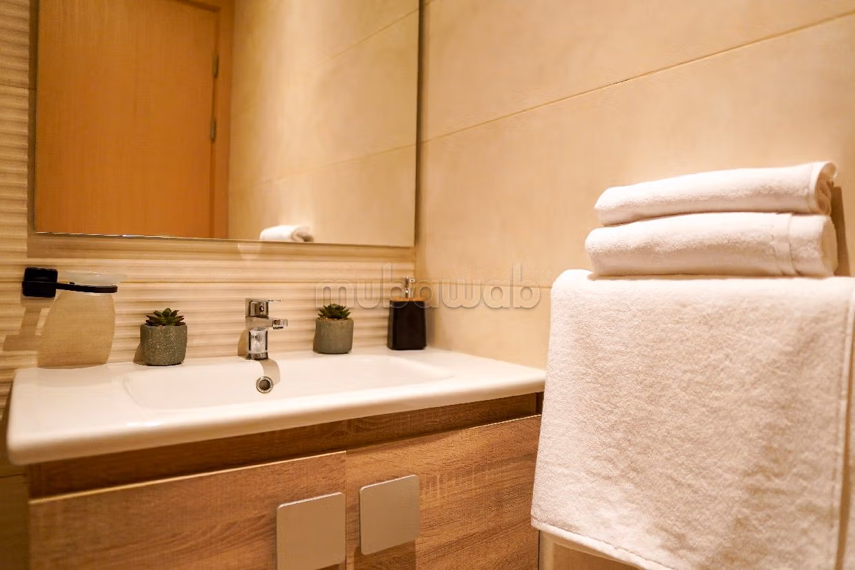 Pisos en alquiler en Guéliz. 3 habitaciones confortables. Servicio de conserjería, aire condicionado