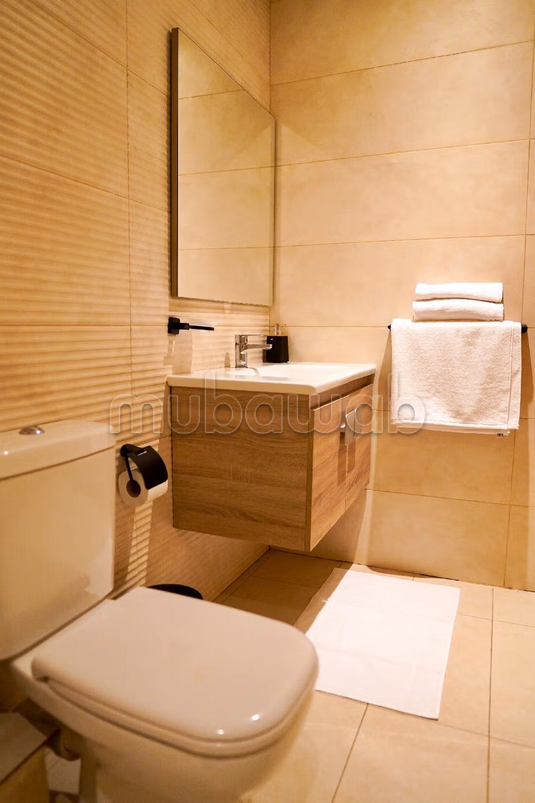 Pisos en alquiler en Guéliz. 3 habitaciones confortables. Servicio de conserjería, aire condicionado