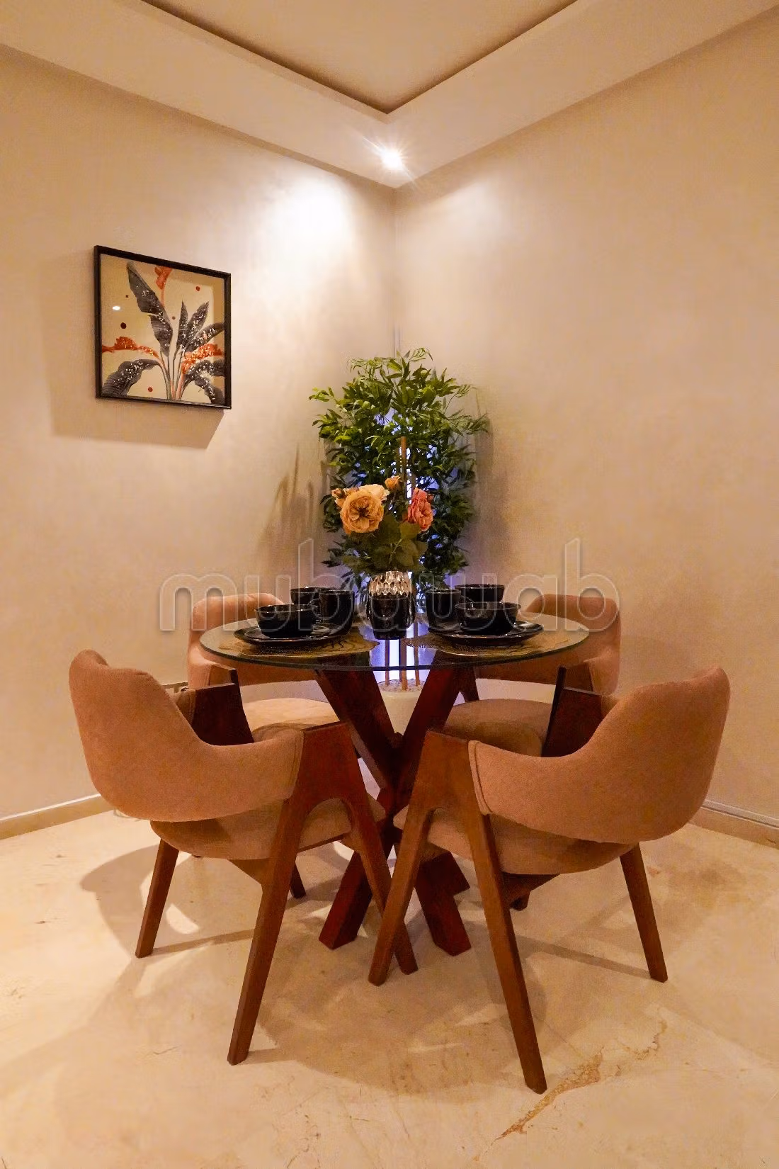 Pisos en alquiler en Guéliz. 3 habitaciones confortables. Servicio de conserjería, aire condicionado