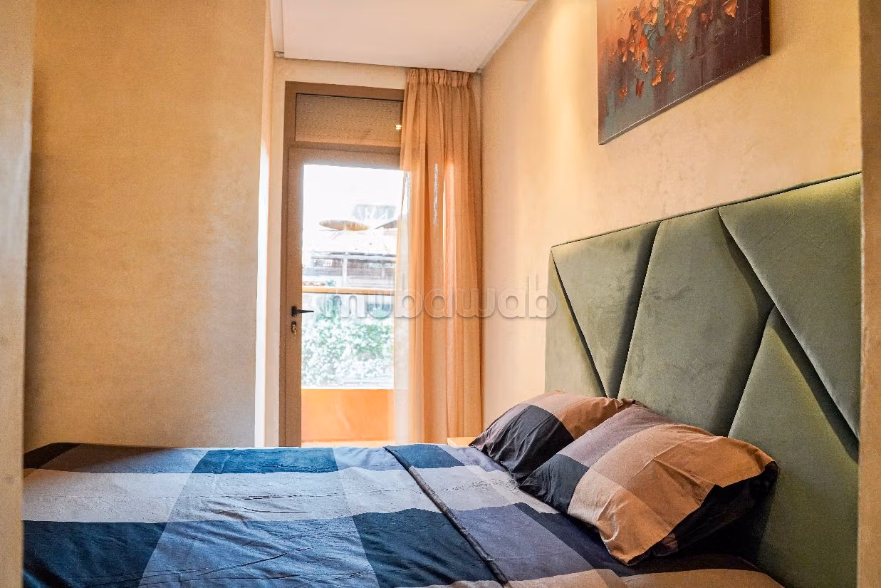 Pisos en alquiler en Guéliz. 3 habitaciones confortables. Servicio de conserjería, aire condicionado