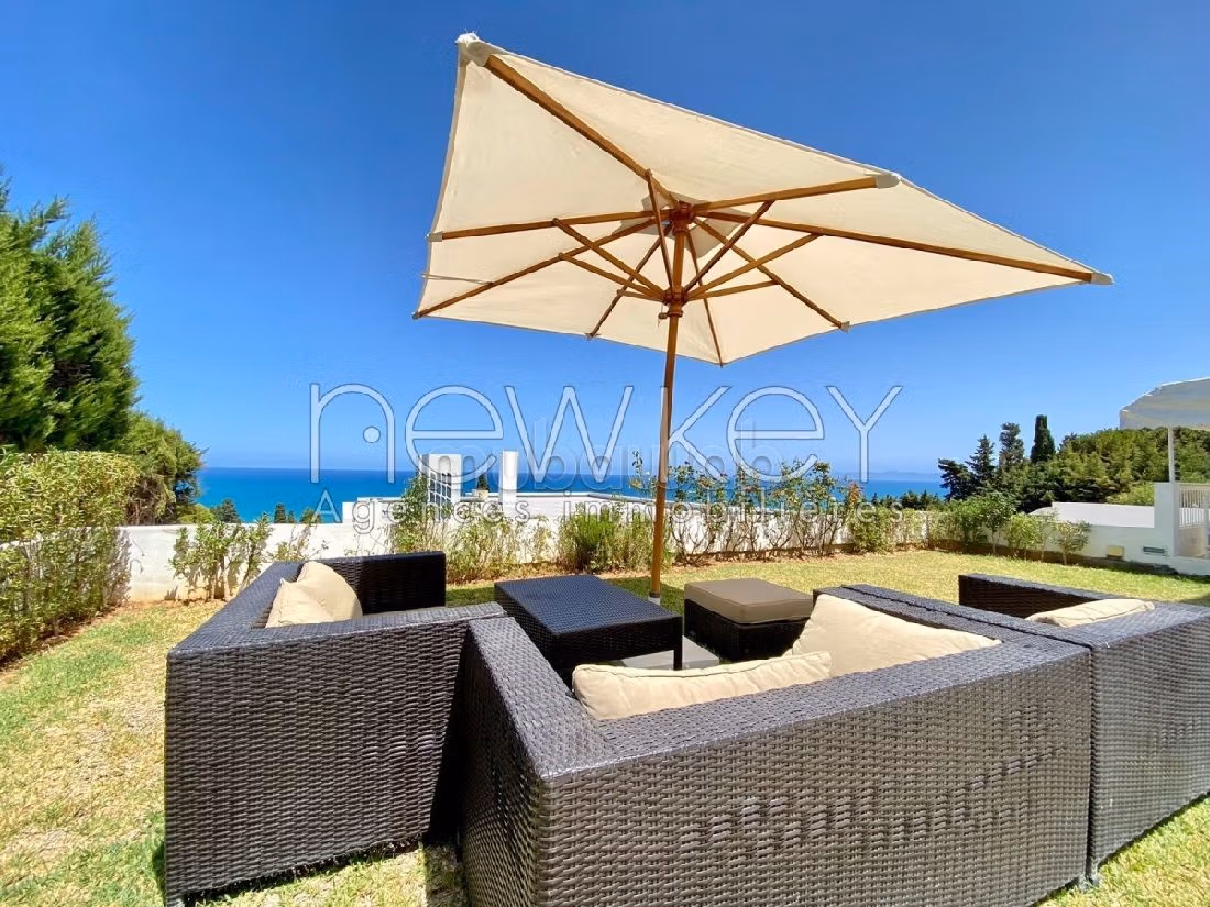 Bellissimo appartamento in affitto a La Marsa. Superficie di 70 m². Arredato