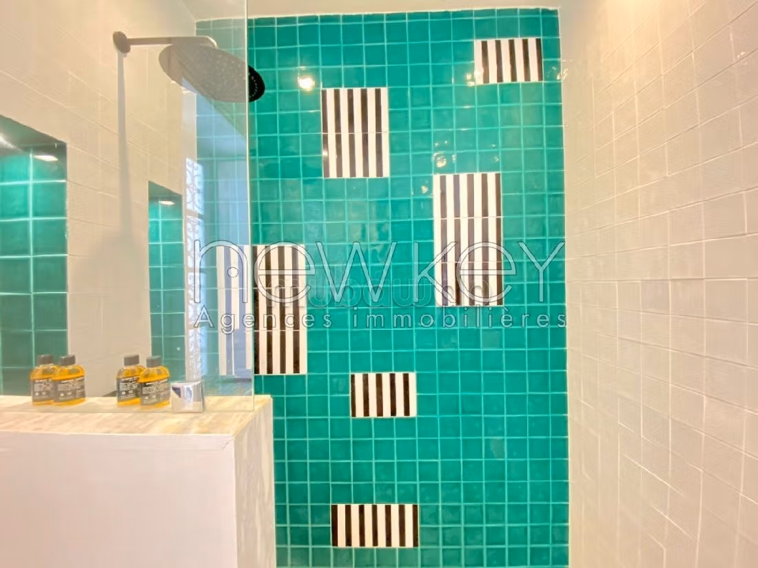 Bellissimo appartamento in affitto a La Marsa. Superficie di 70 m². Arredato