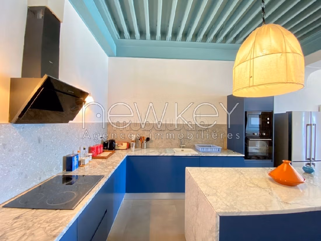 Bellissimo appartamento in affitto a La Marsa. Superficie di 70 m². Arredato