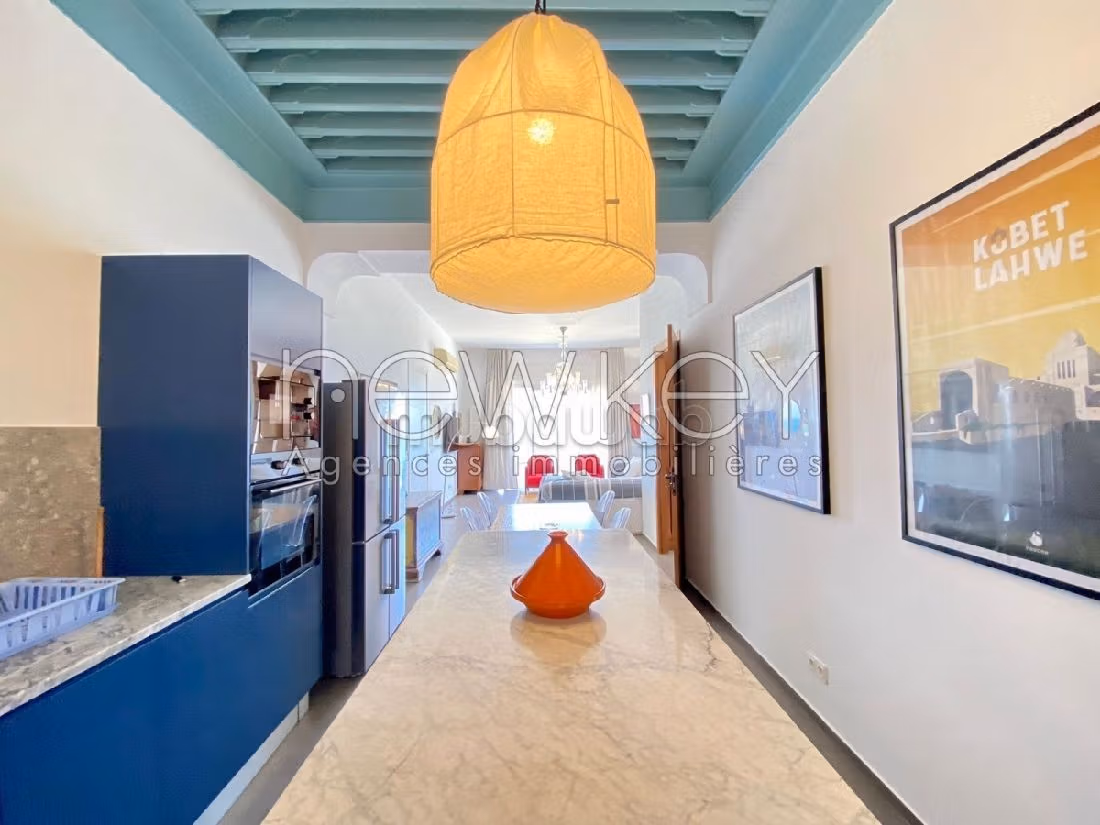Bellissimo appartamento in affitto a La Marsa. Superficie di 70 m². Arredato