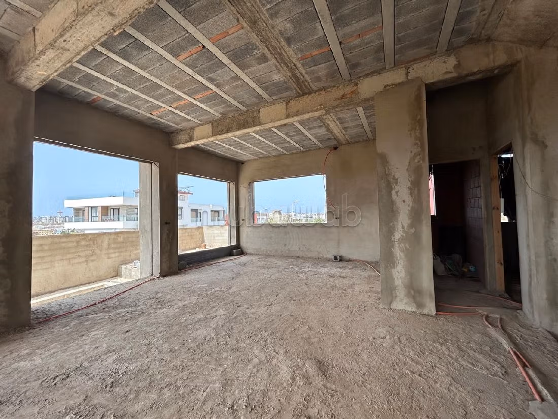 Villa 311 m2 semi finie à vendre Sidi Yahya Zaer