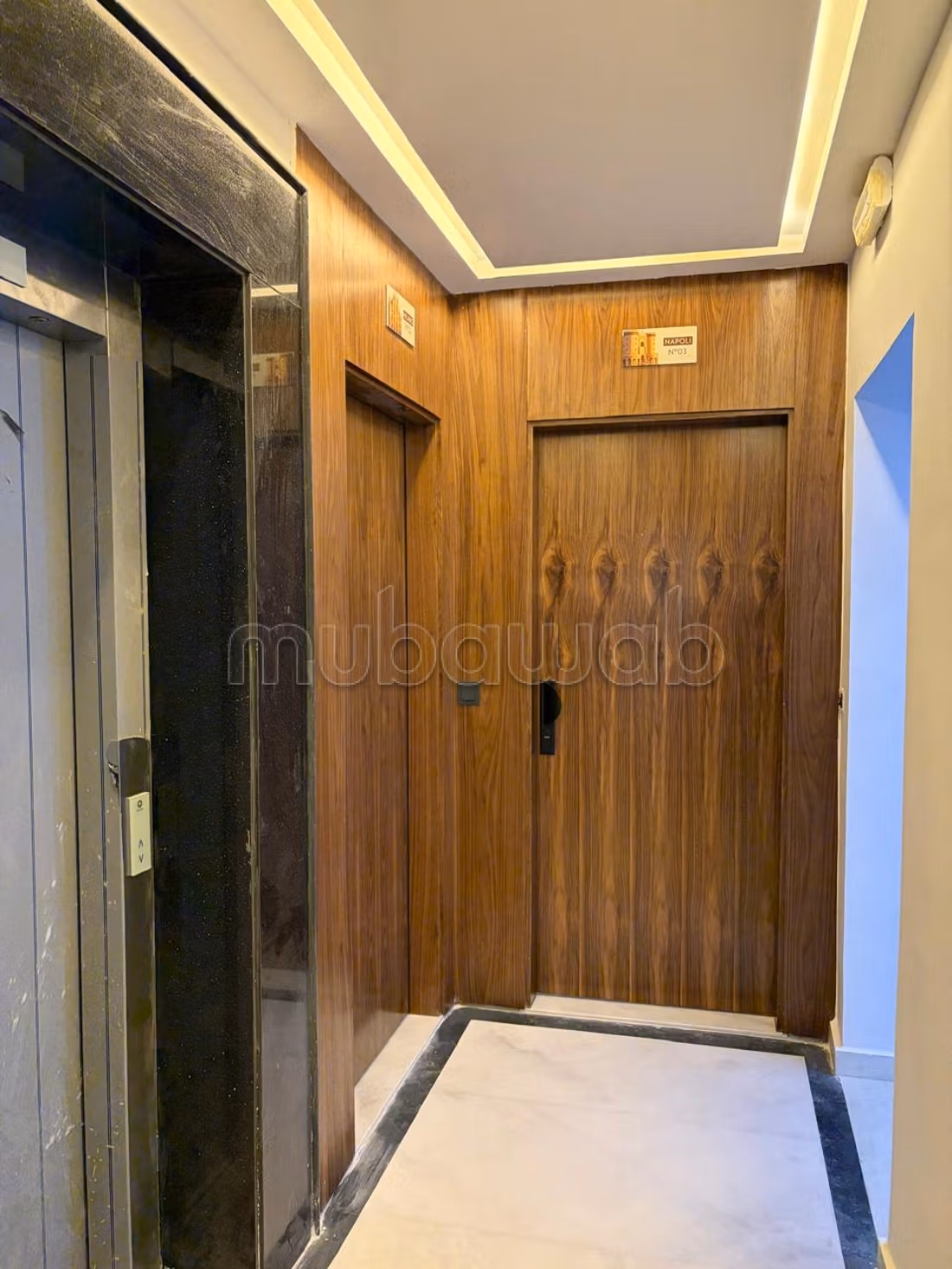 Appartamento da acquistare a Administratif. Superficie di 76 m². Impianto di aria condizionata e servizio di conciergerie