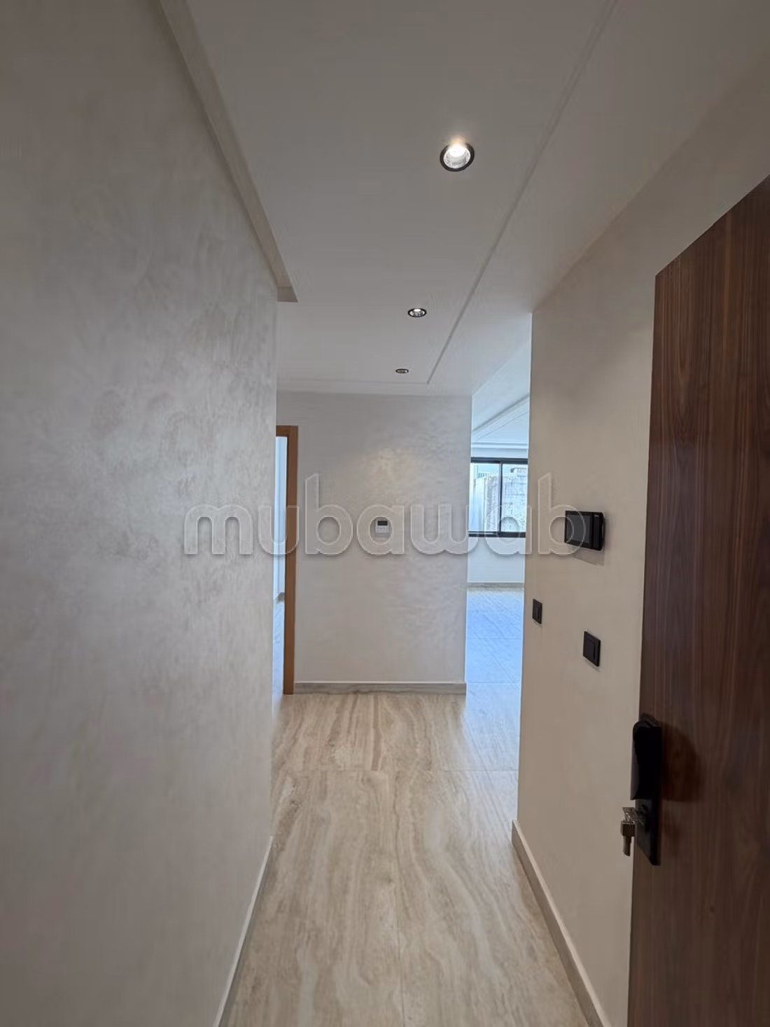Appartamento da acquistare a Administratif. Superficie di 76 m². Impianto di aria condizionata e servizio di conciergerie