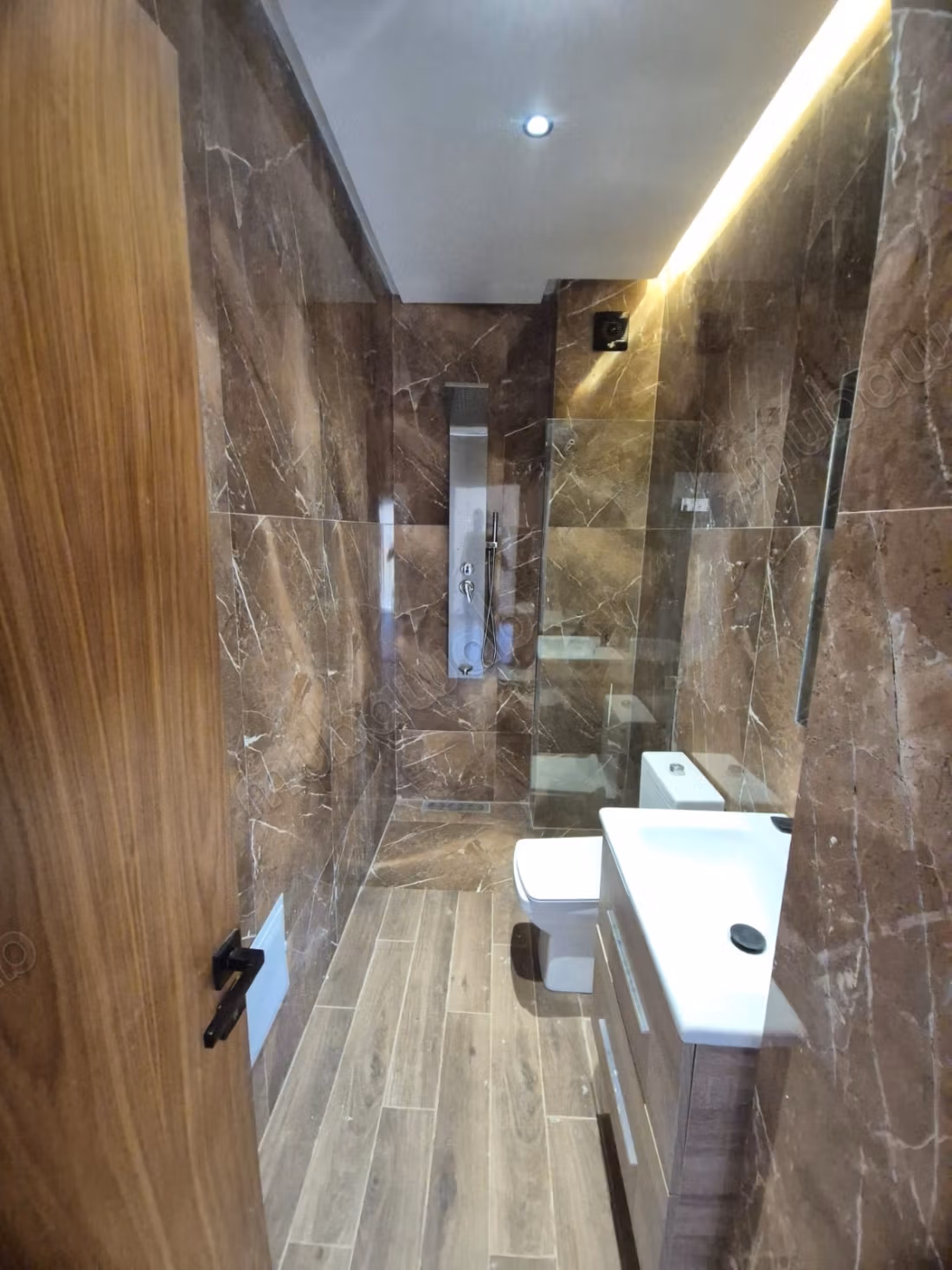 Residenza di lusso in vendita a Route Amizmiz. 6 locali. Giardino e posto auto.