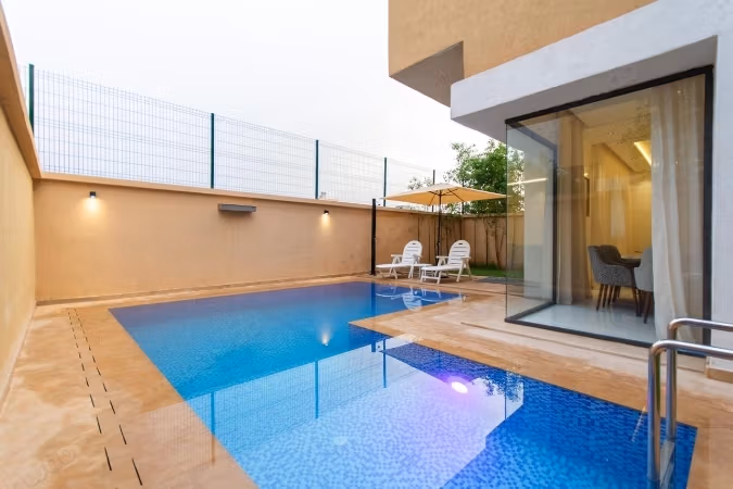 Luxury villa for sale in Route Amizmiz. Area 300 m². Exceptional mountain view, Robust door.