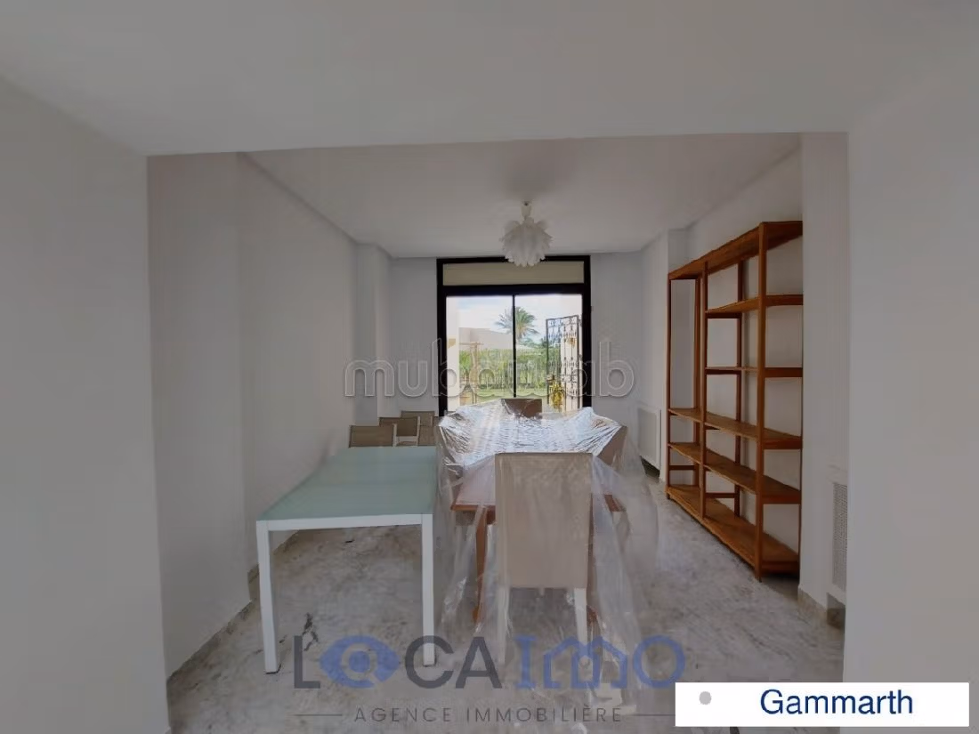 A louer une villa en S3 avec piscine à Gammarth