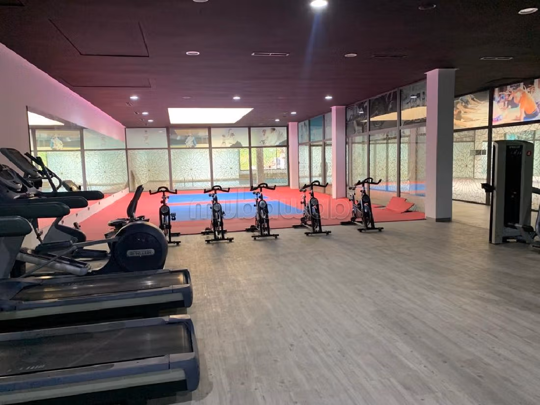 Koopappartementen in Almaz. 1 Ruimte. Met terras en lift. 