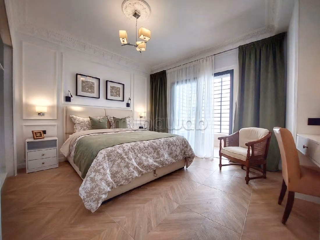 Nu kopen: appartementen in Centre. Oppervlakte 79 m². Volledig gemeubileerd. 